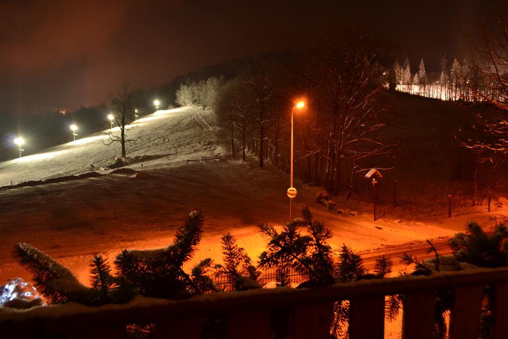 Gorski Widok Karpacz Apartamenty I Pokoje- Salon Kominkowy Zimmer foto